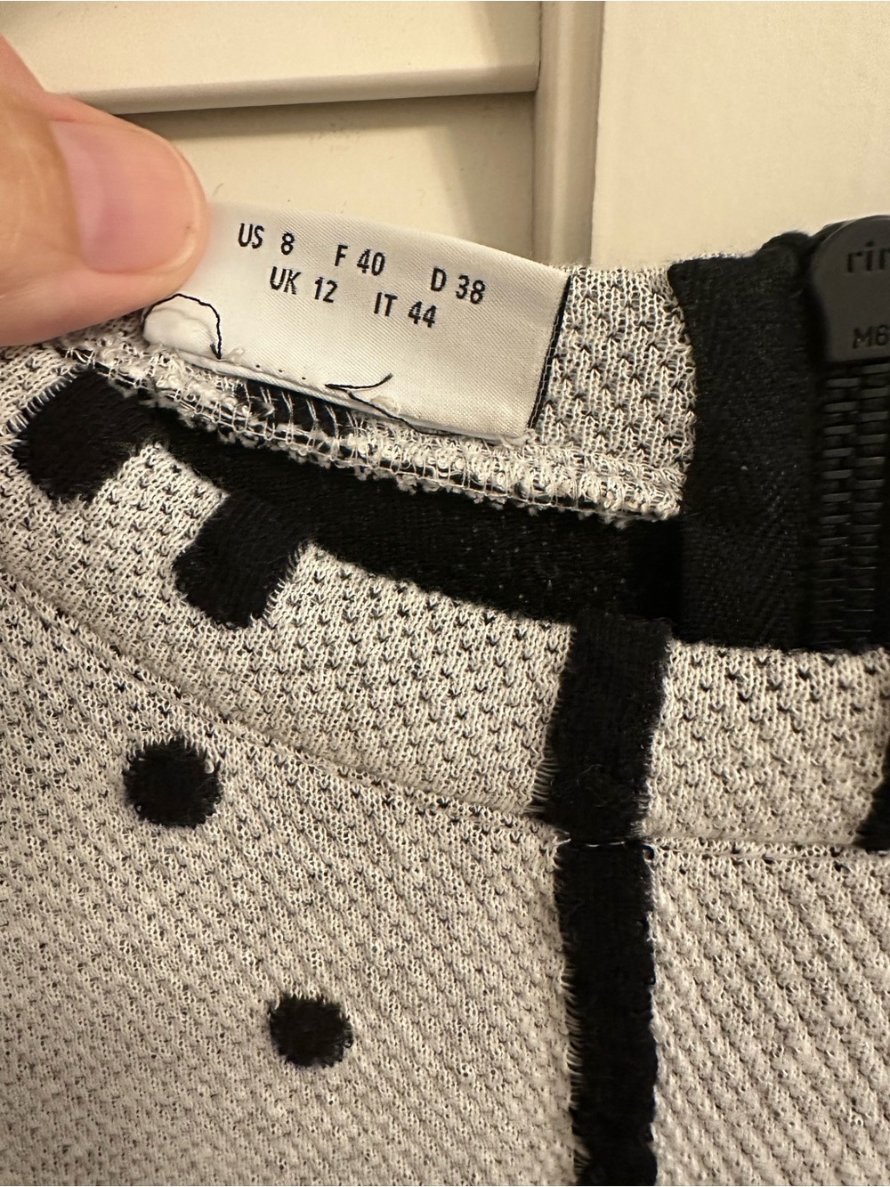 Akris Punto Gray Knit Top with Black Raised Dot & Line Detail - Picture 5 of 5